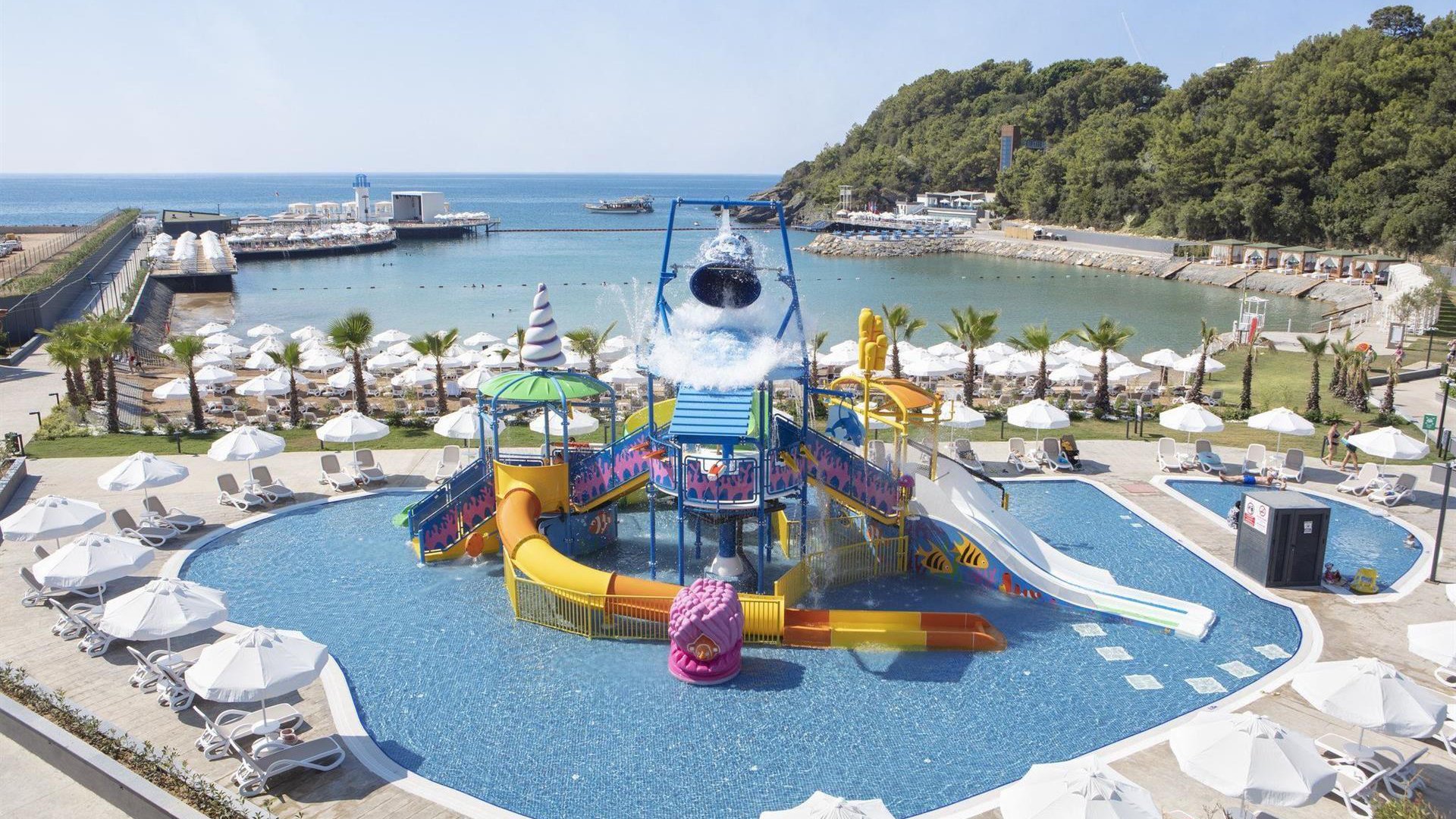 Mylome Luxury Hotel & Resort