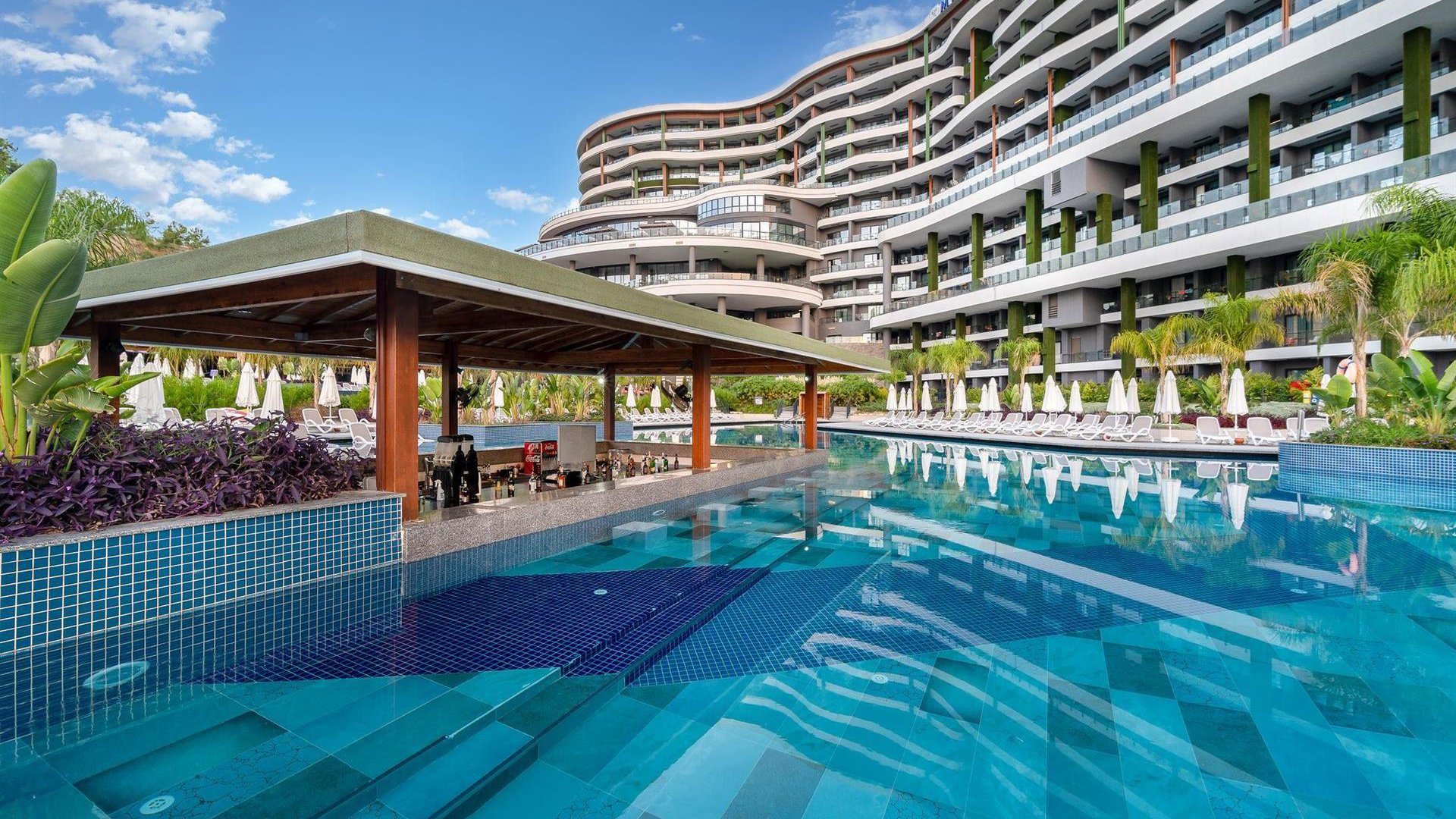 Mylome Luxury Hotel & Resort