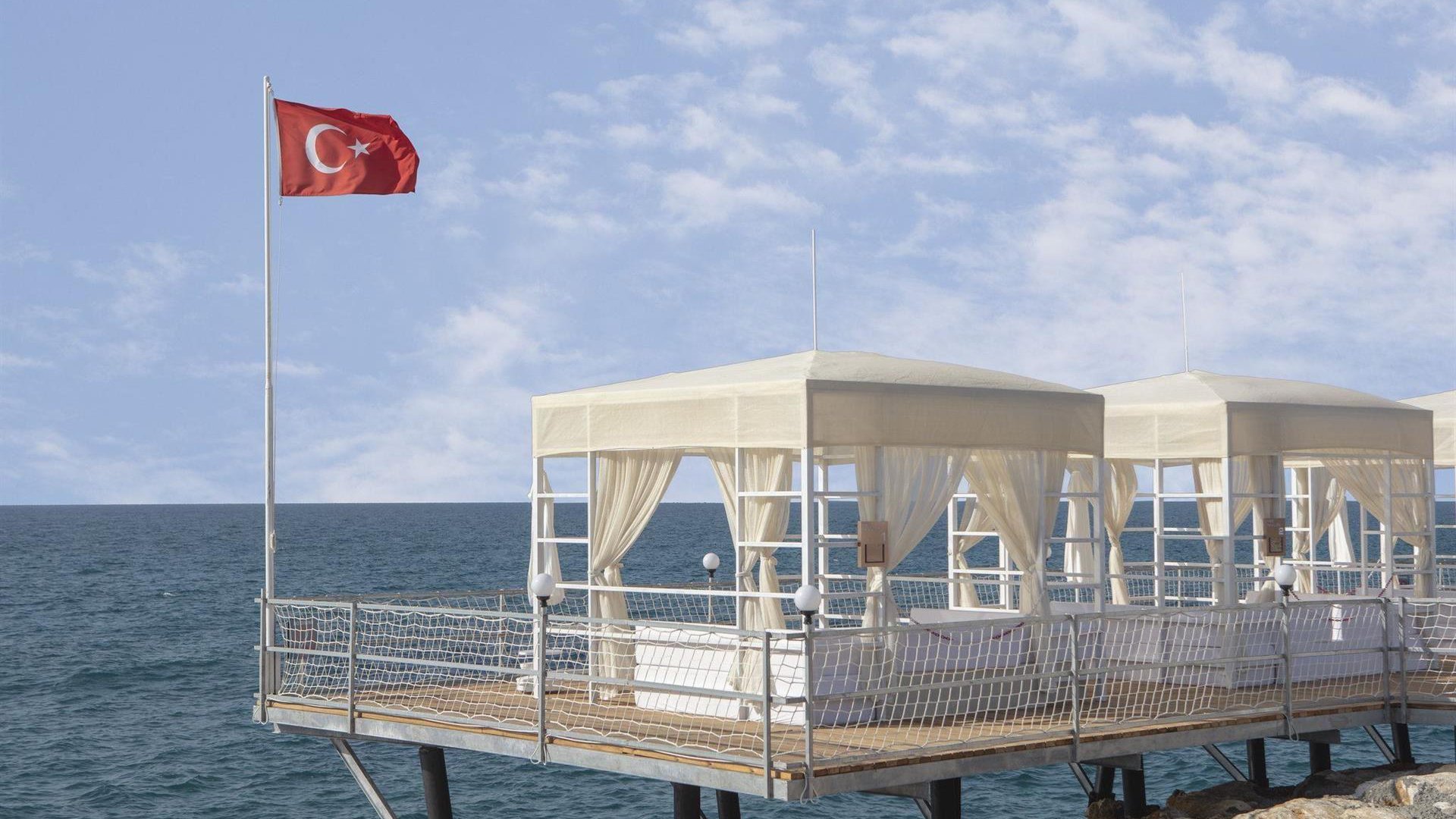 Mylome Luxury Hotel & Resort