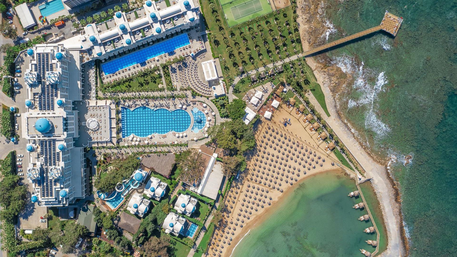 Rubi Platinum Spa Resort & Suites