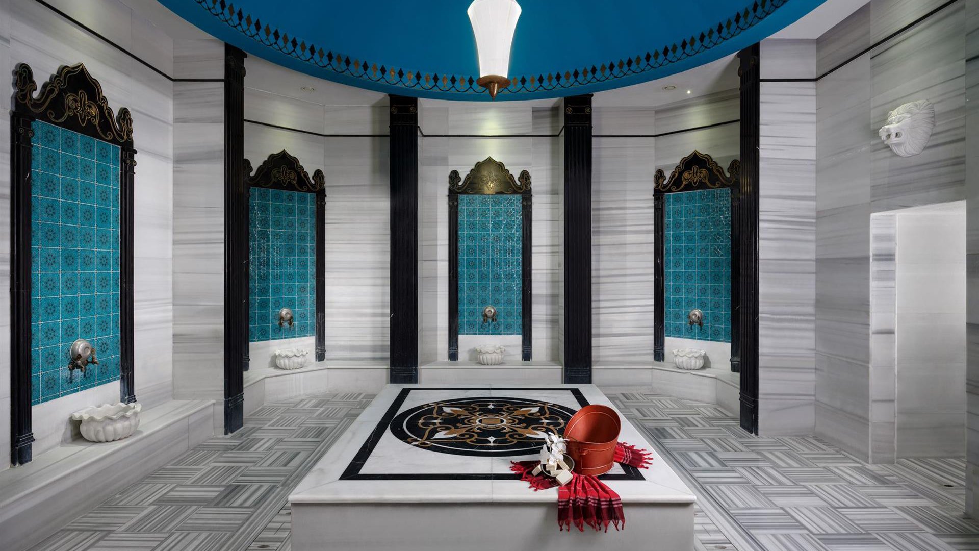 Rubi Platinum Spa Resort & Suites