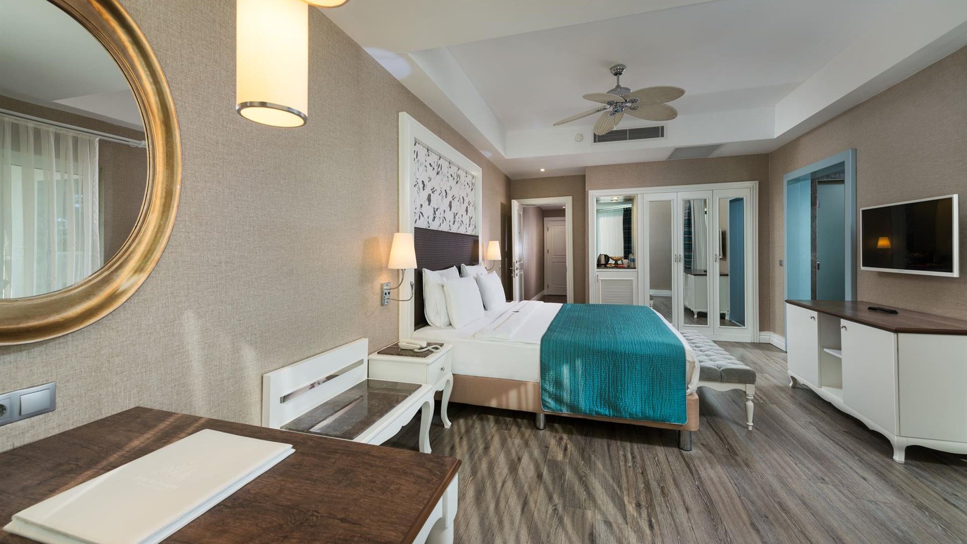 Rubi Platinum Spa Resort & Suites