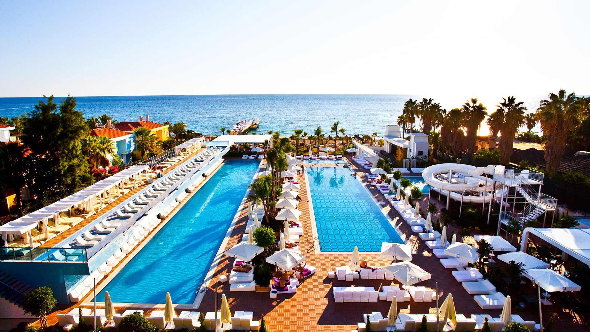 Q PREMIUM RESORT