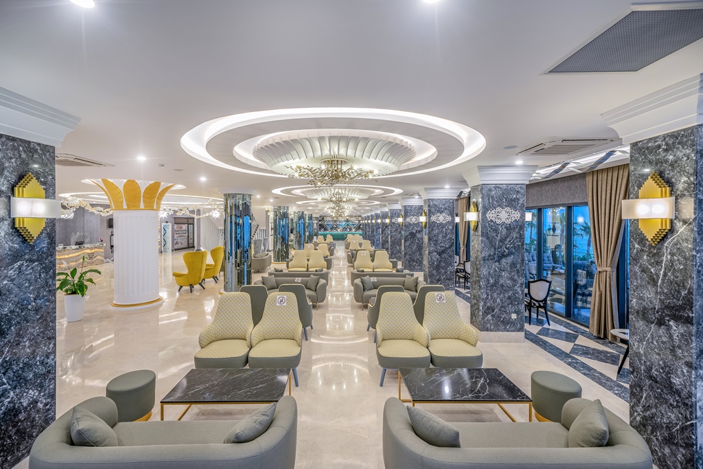 ARIA RESORT & SPA