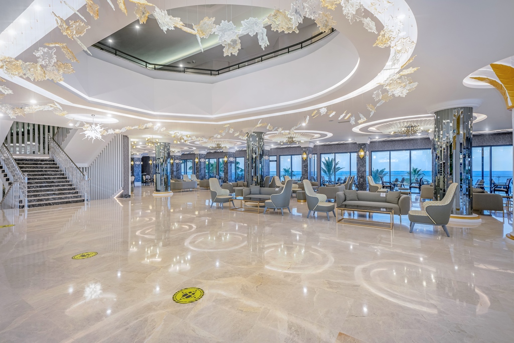 ARIA RESORT & SPA