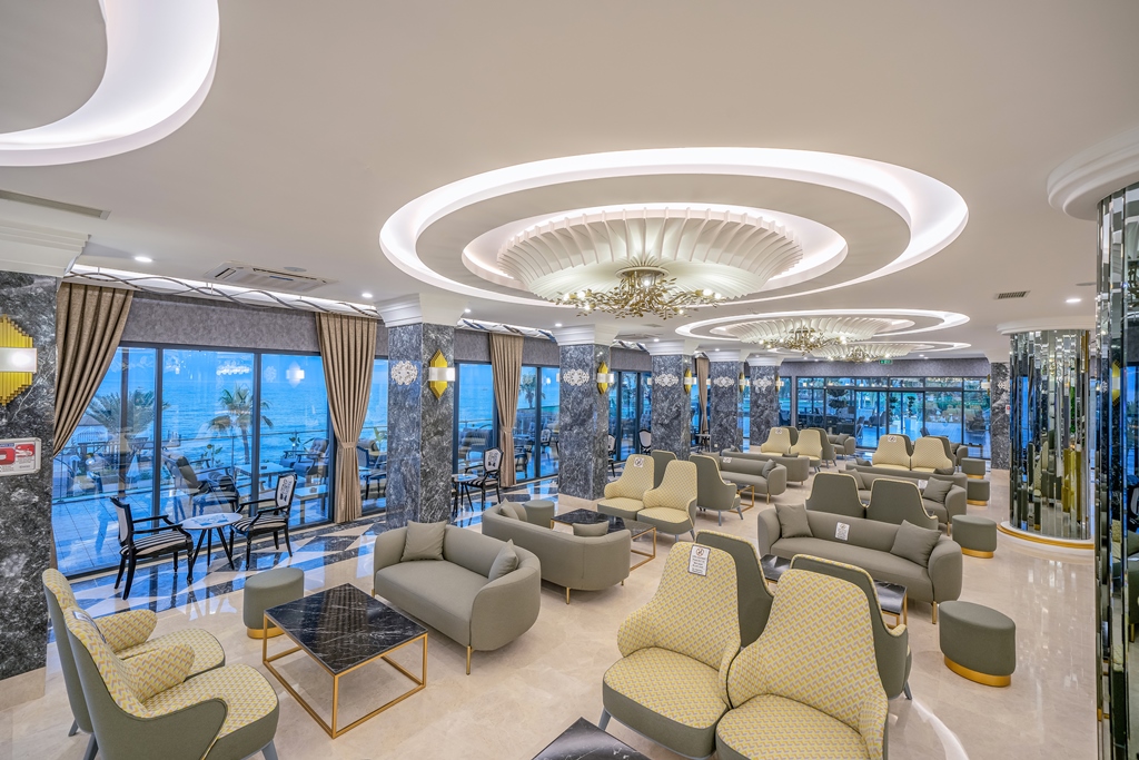 ARIA RESORT & SPA