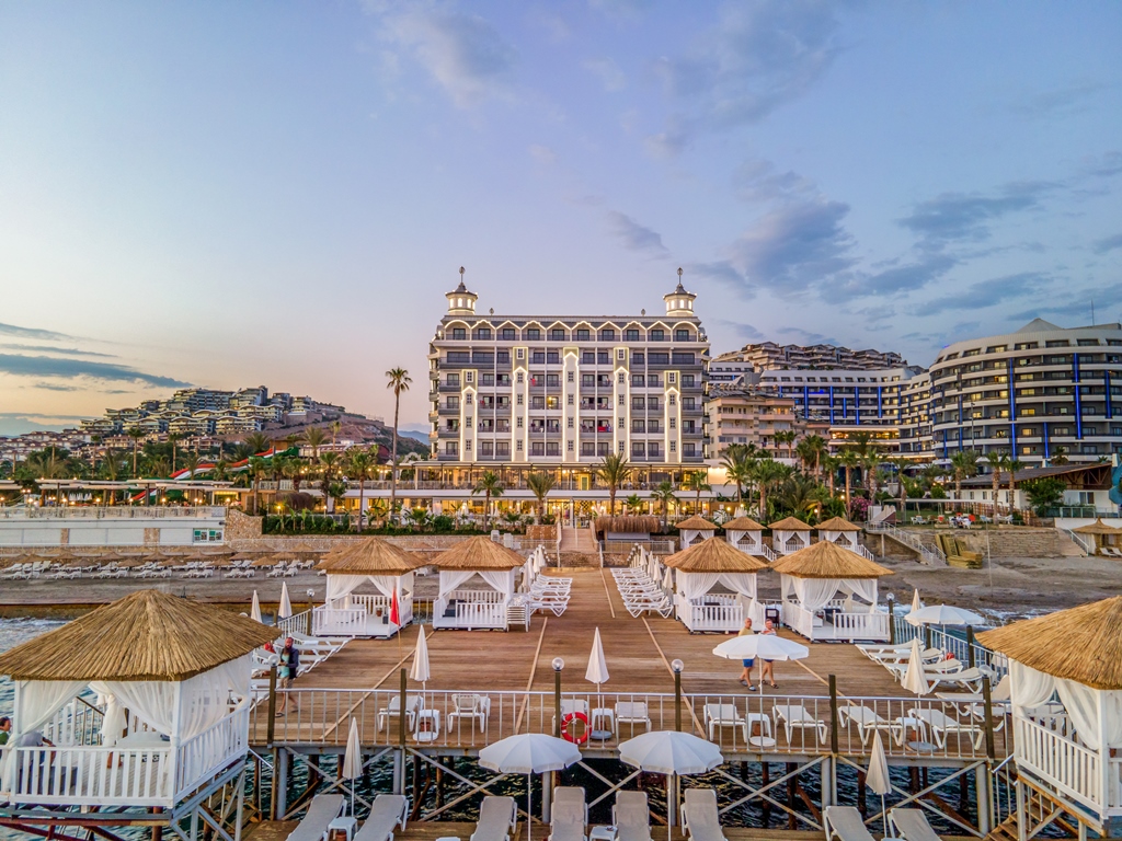 ARIA RESORT & SPA