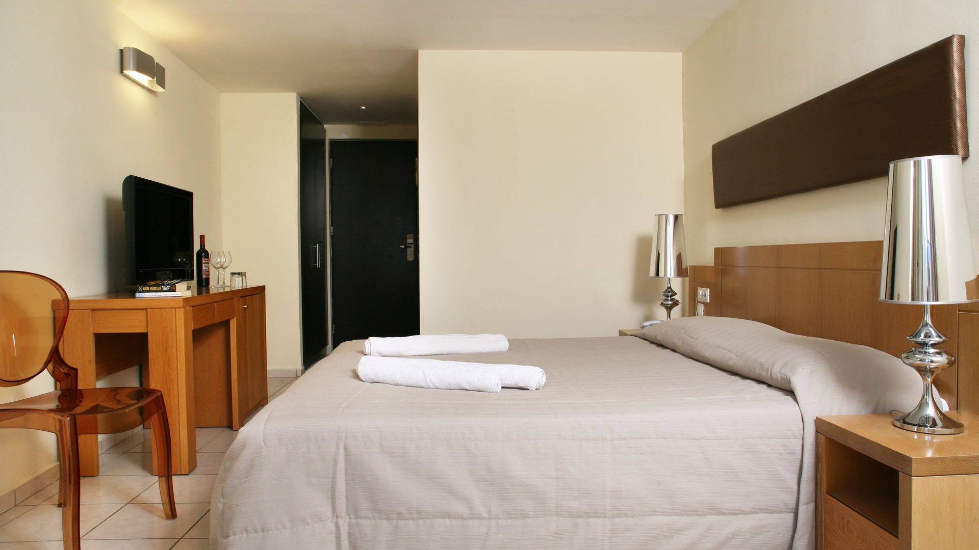 GOLDEN BEACH HERSONISSOS