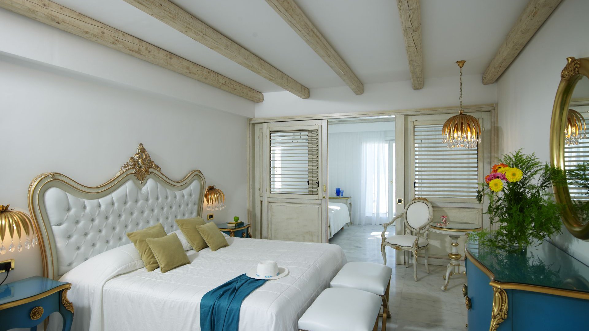 MITSIS SELECTION LAGUNA