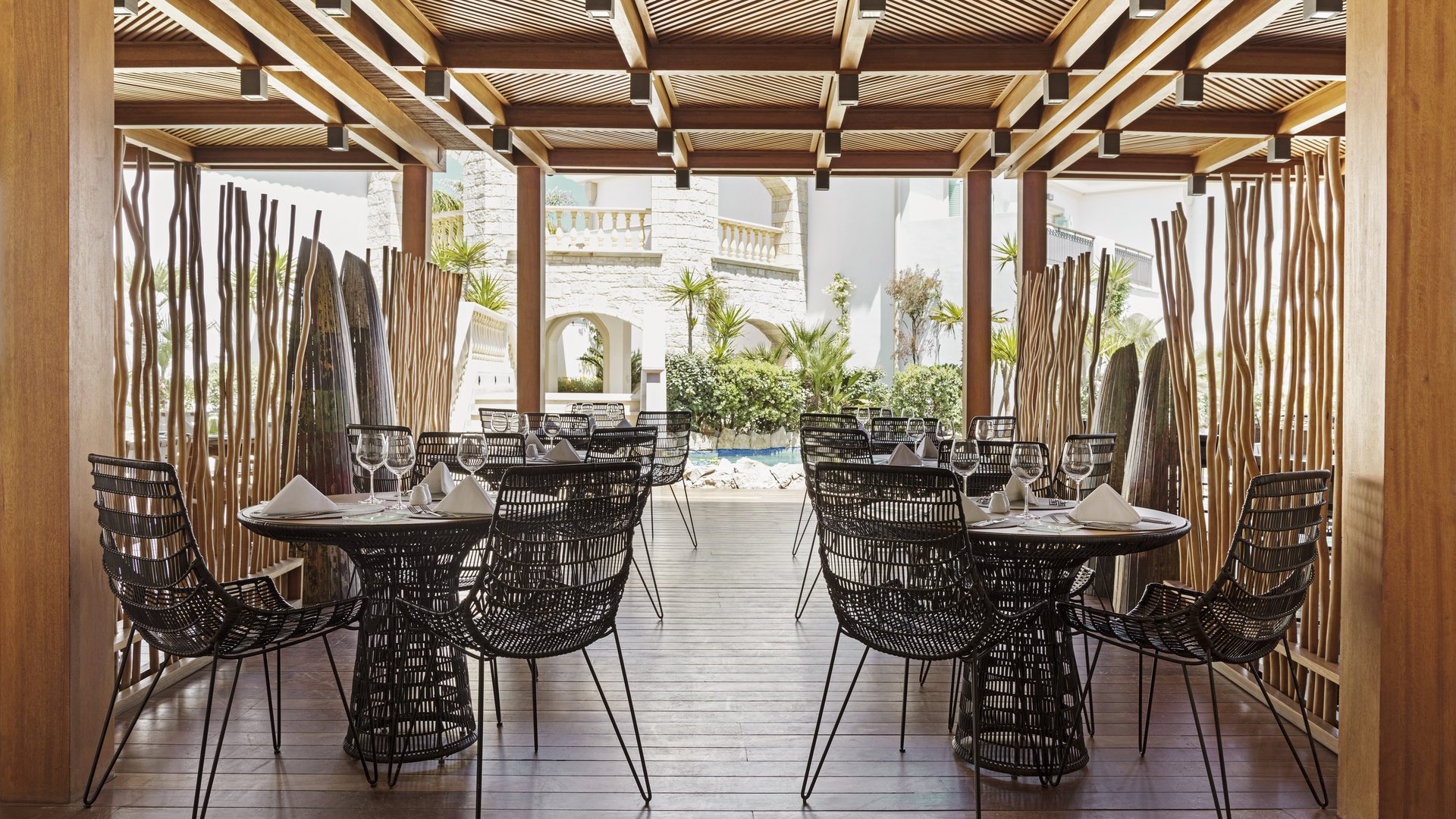 MITSIS SELECTION LAGUNA