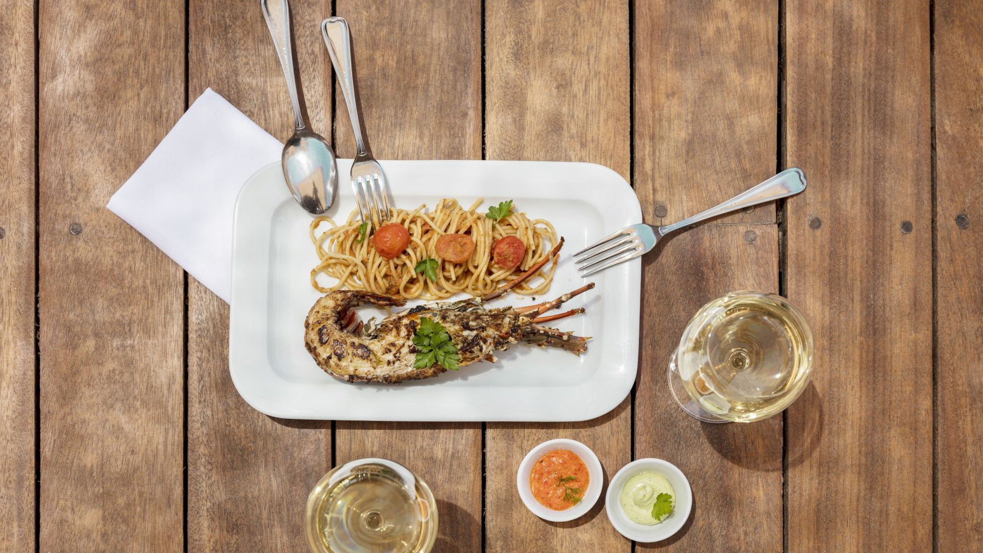 MITSIS SELECTION LAGUNA