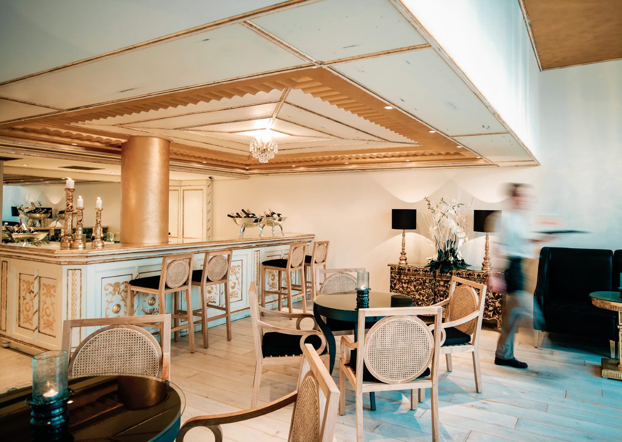 MITSIS SELECTION LAGUNA