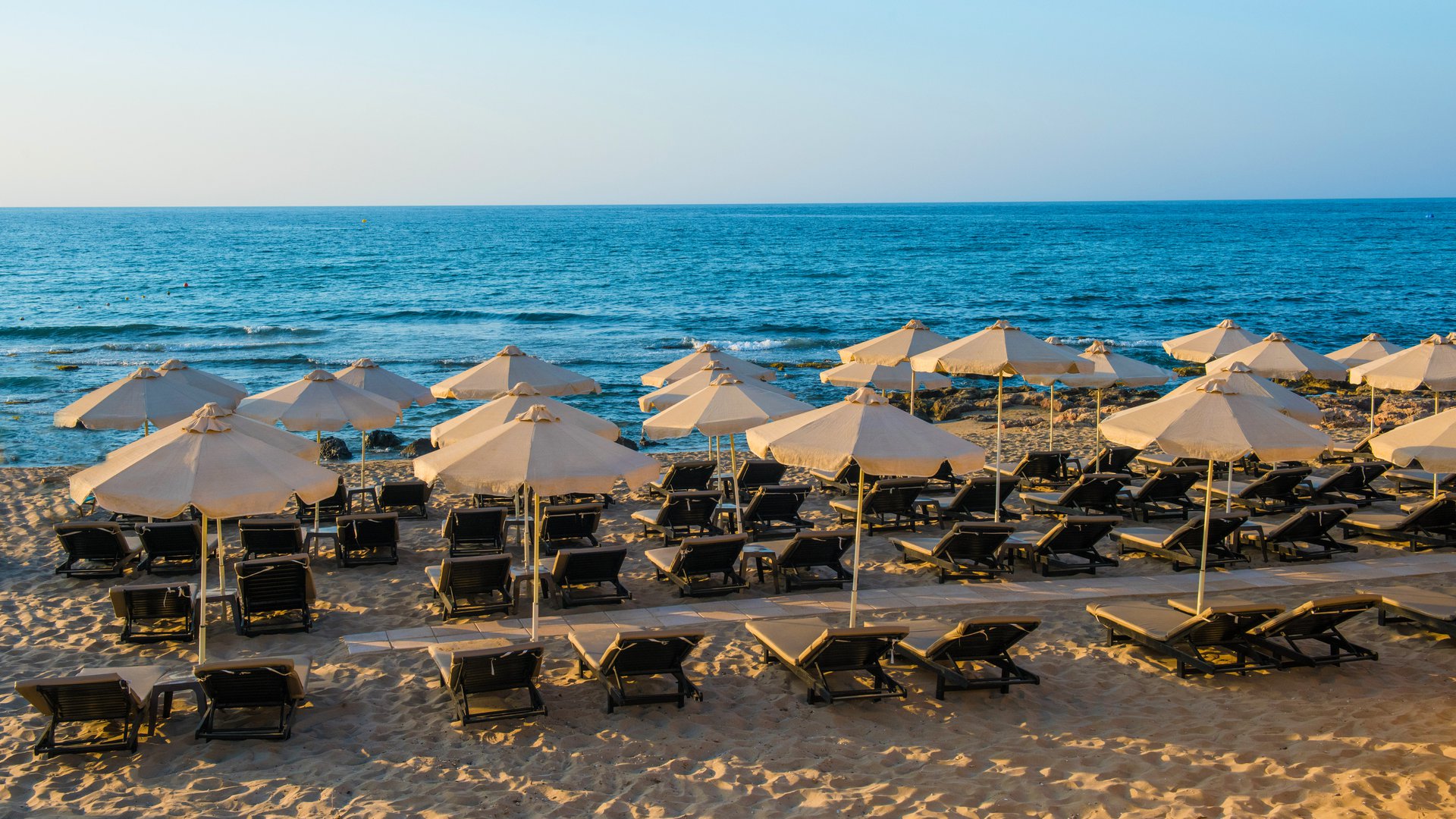 I-RESORT BEACH HOTEL & SPA