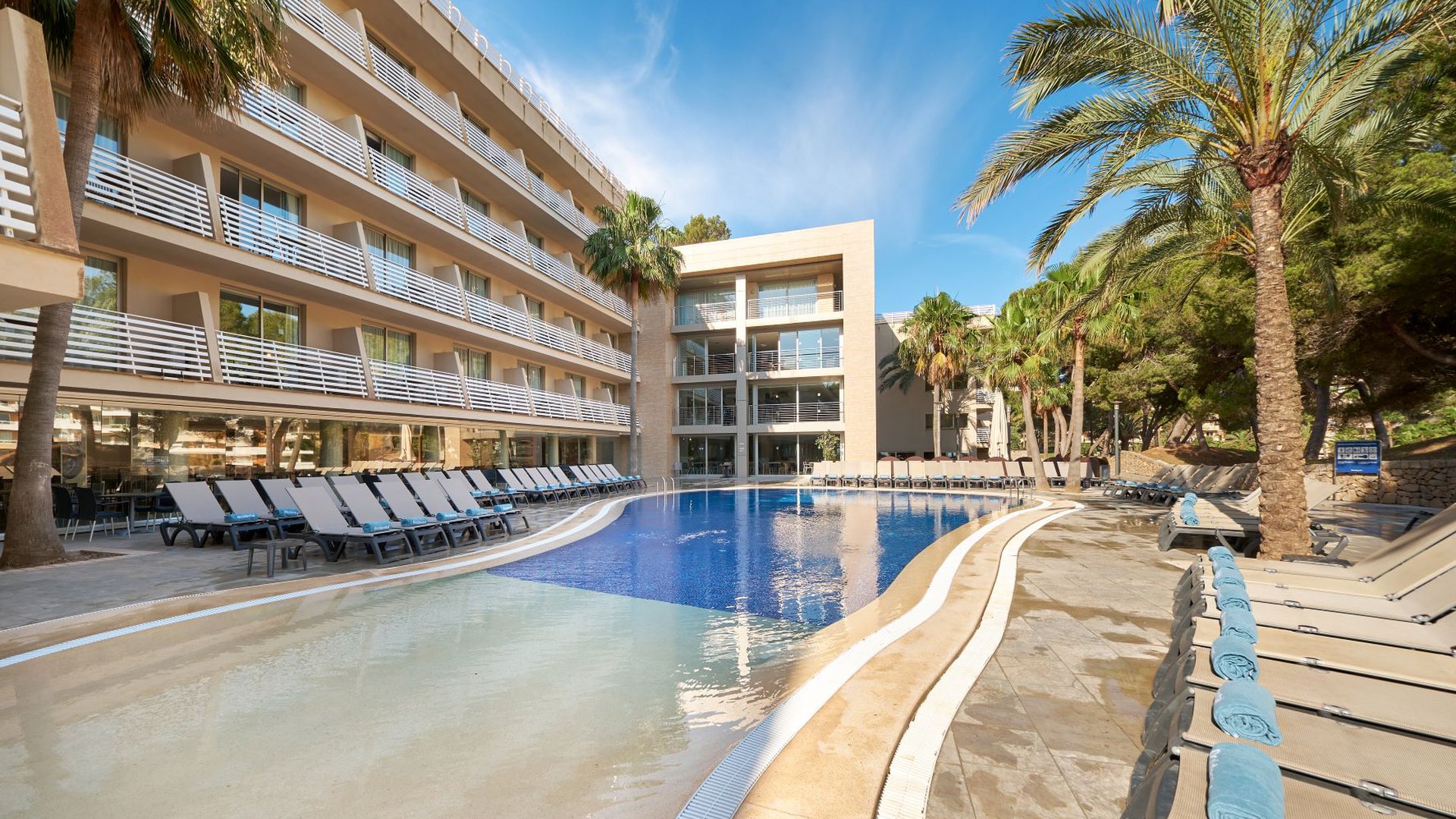 OCCIDENTAL CALA VINAS