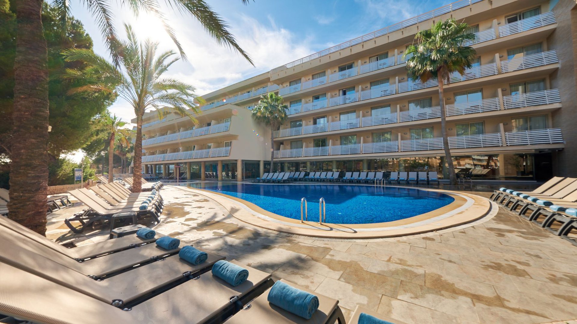 OCCIDENTAL CALA VINAS