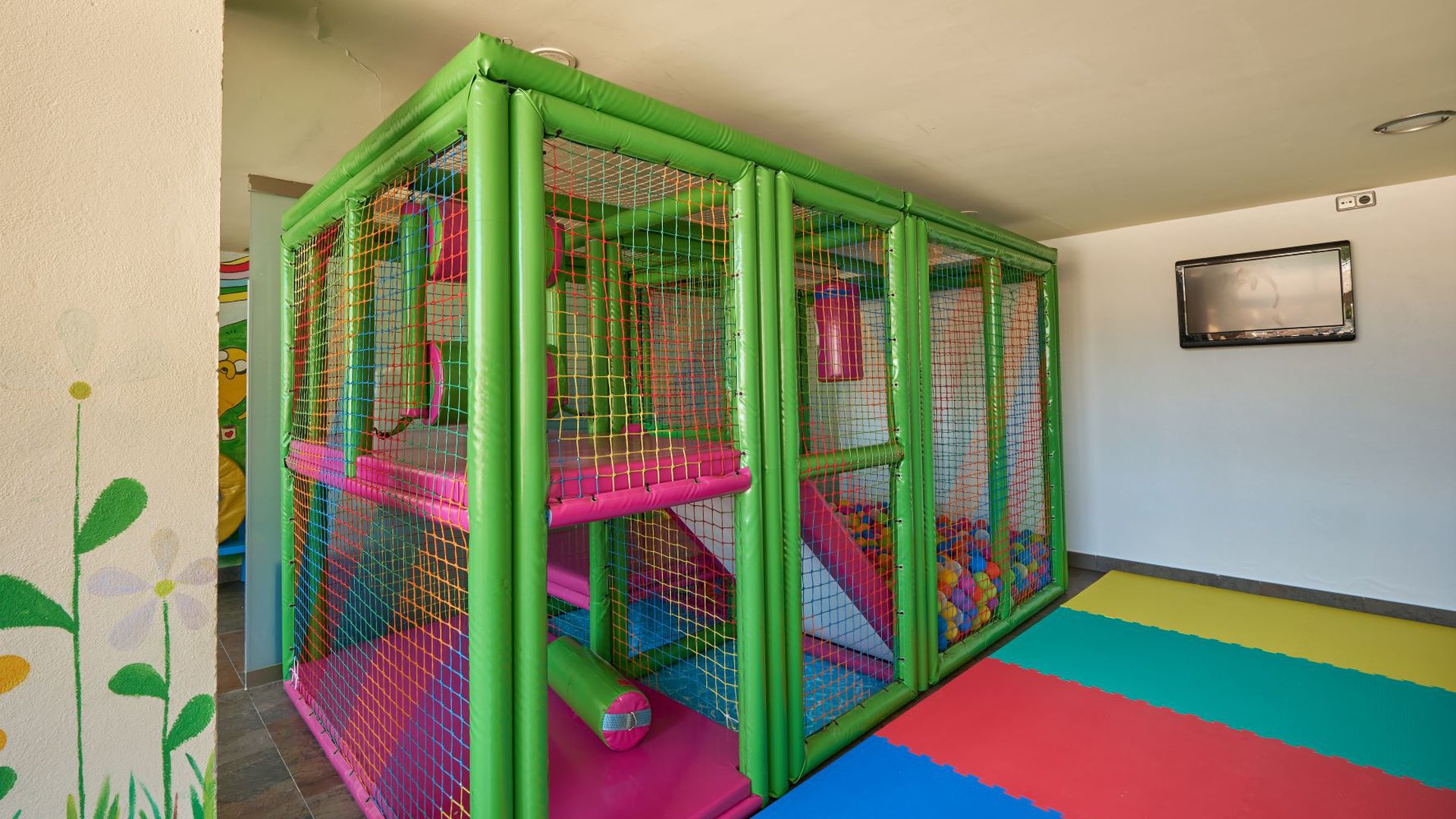 OCCIDENTAL CALA VINAS