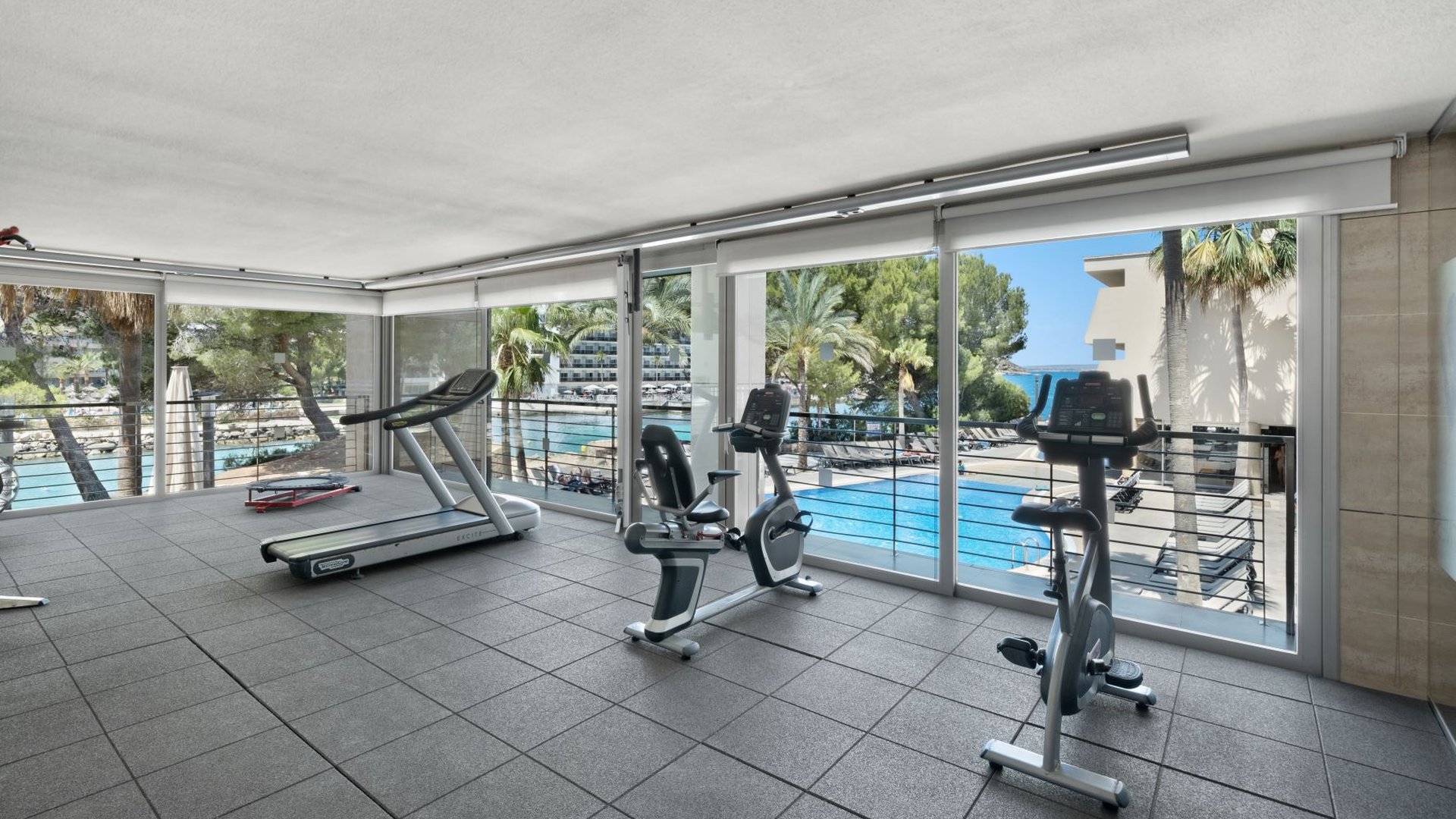 OCCIDENTAL CALA VINAS