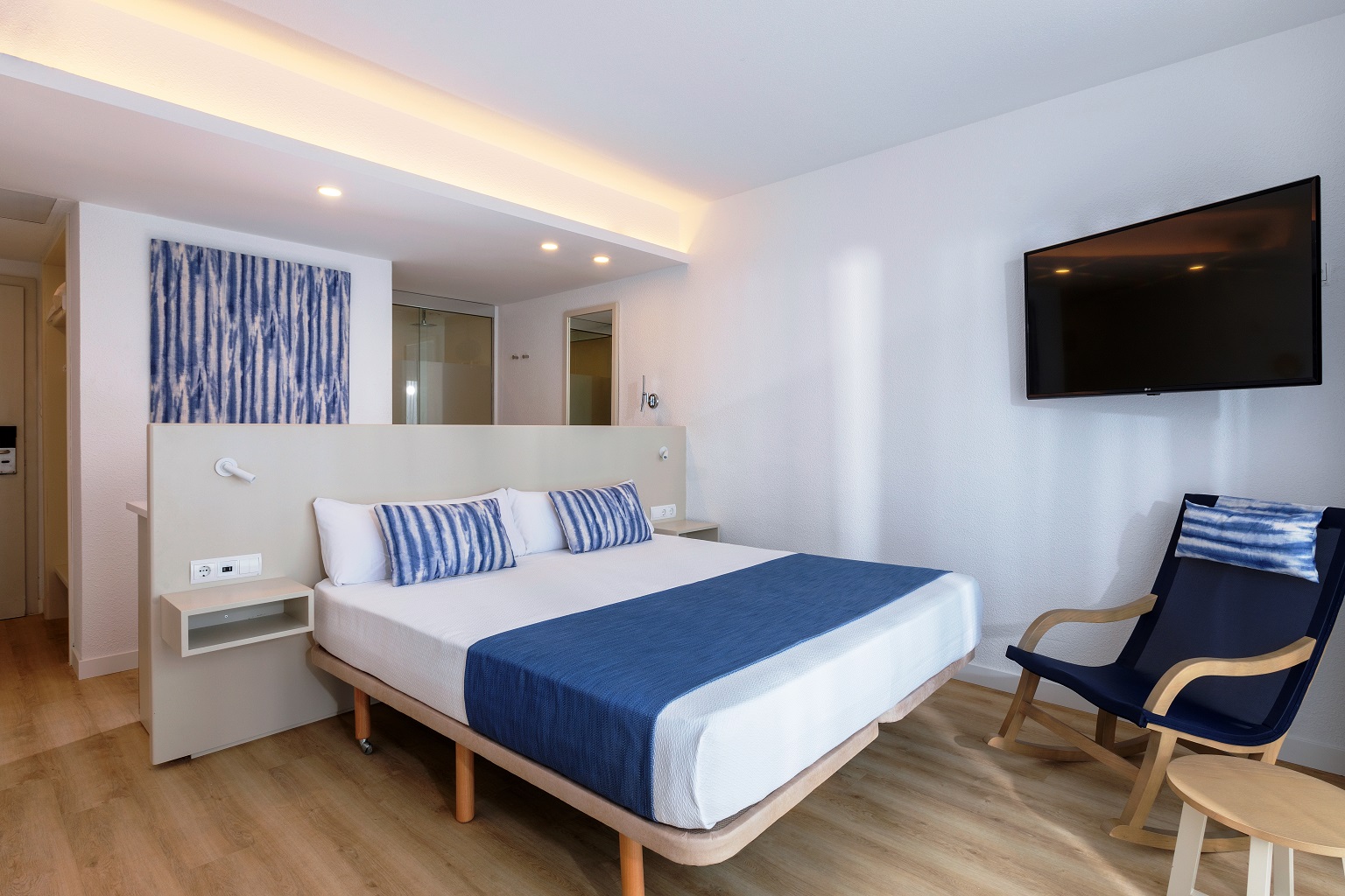 BLAU PUNTA REINA FAMILY RESORT