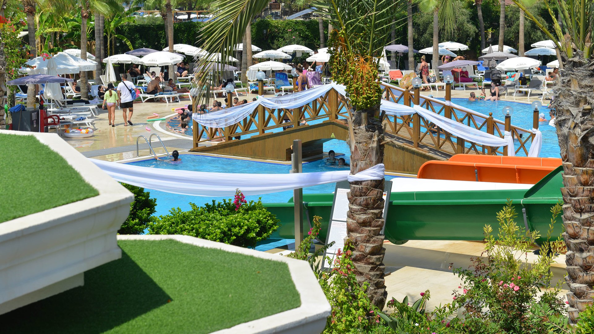 ARIA RESORT & SPA