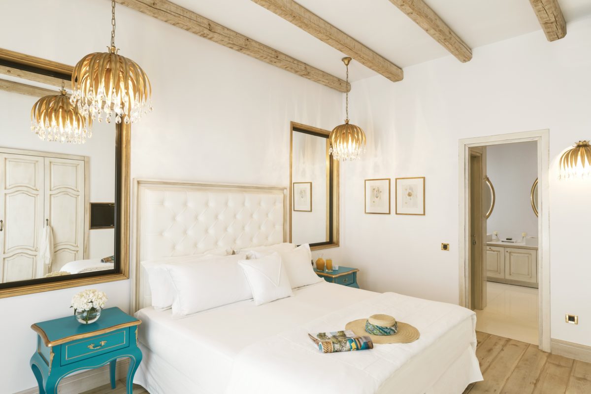 MITSIS SELECTION LAGUNA