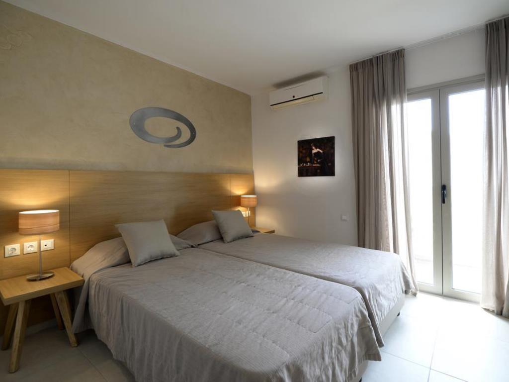 GOLDEN BEACH HERSONISSOS