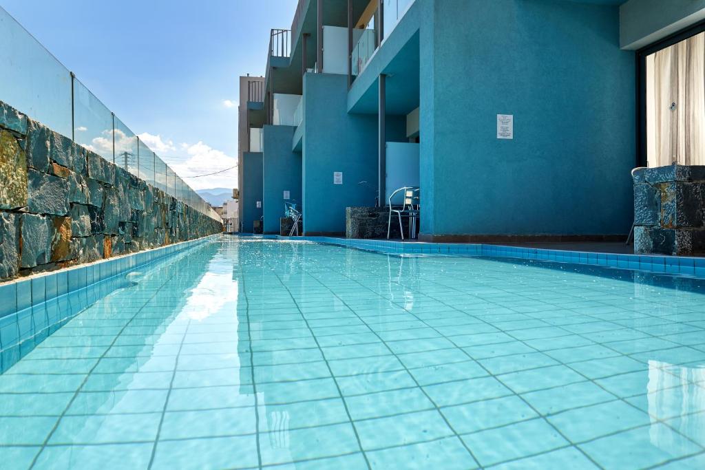 POLLIS HOTEL