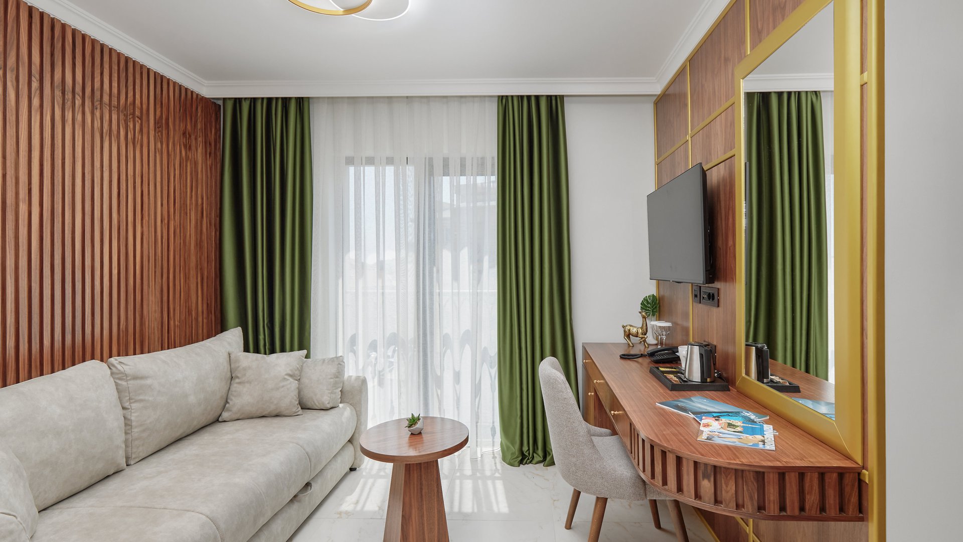 HOTEL DIPLOMAT BY AYCON