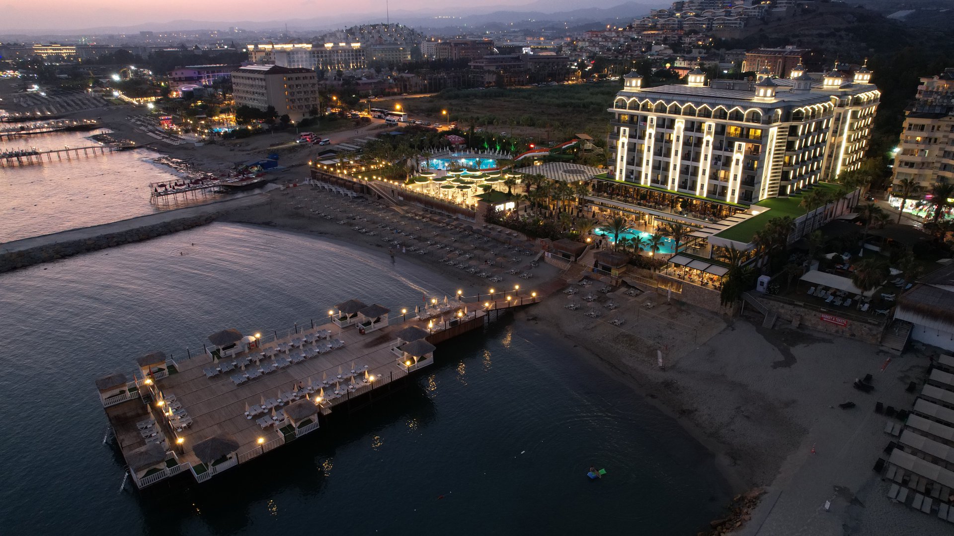 ARIA RESORT & SPA