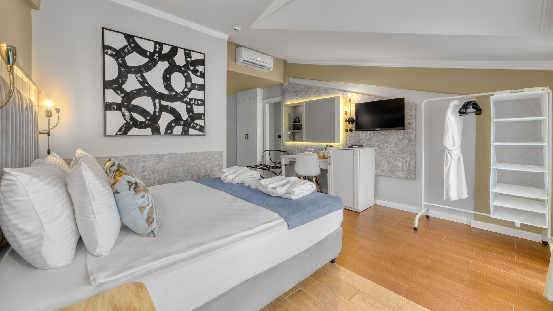Seven Seas Palmeras Bay