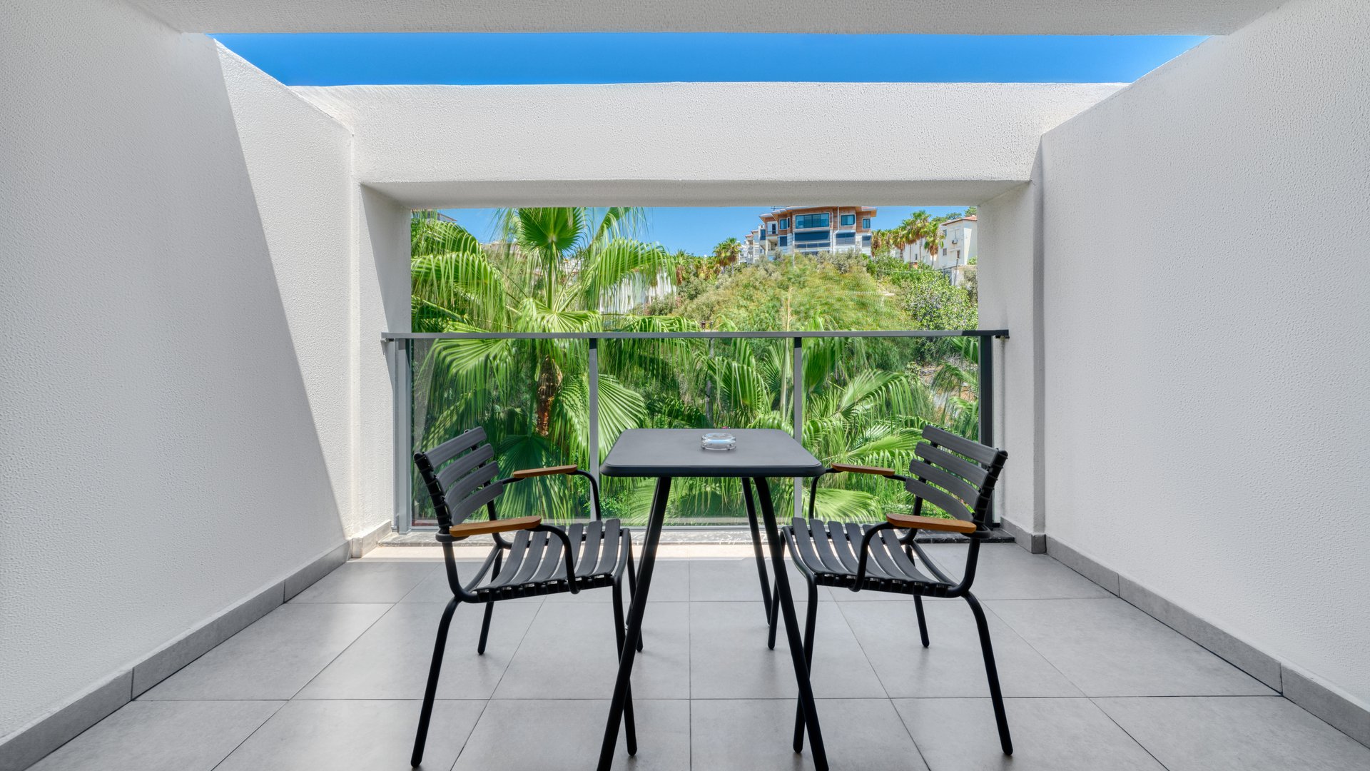 Seven Seas Palmeras Bay