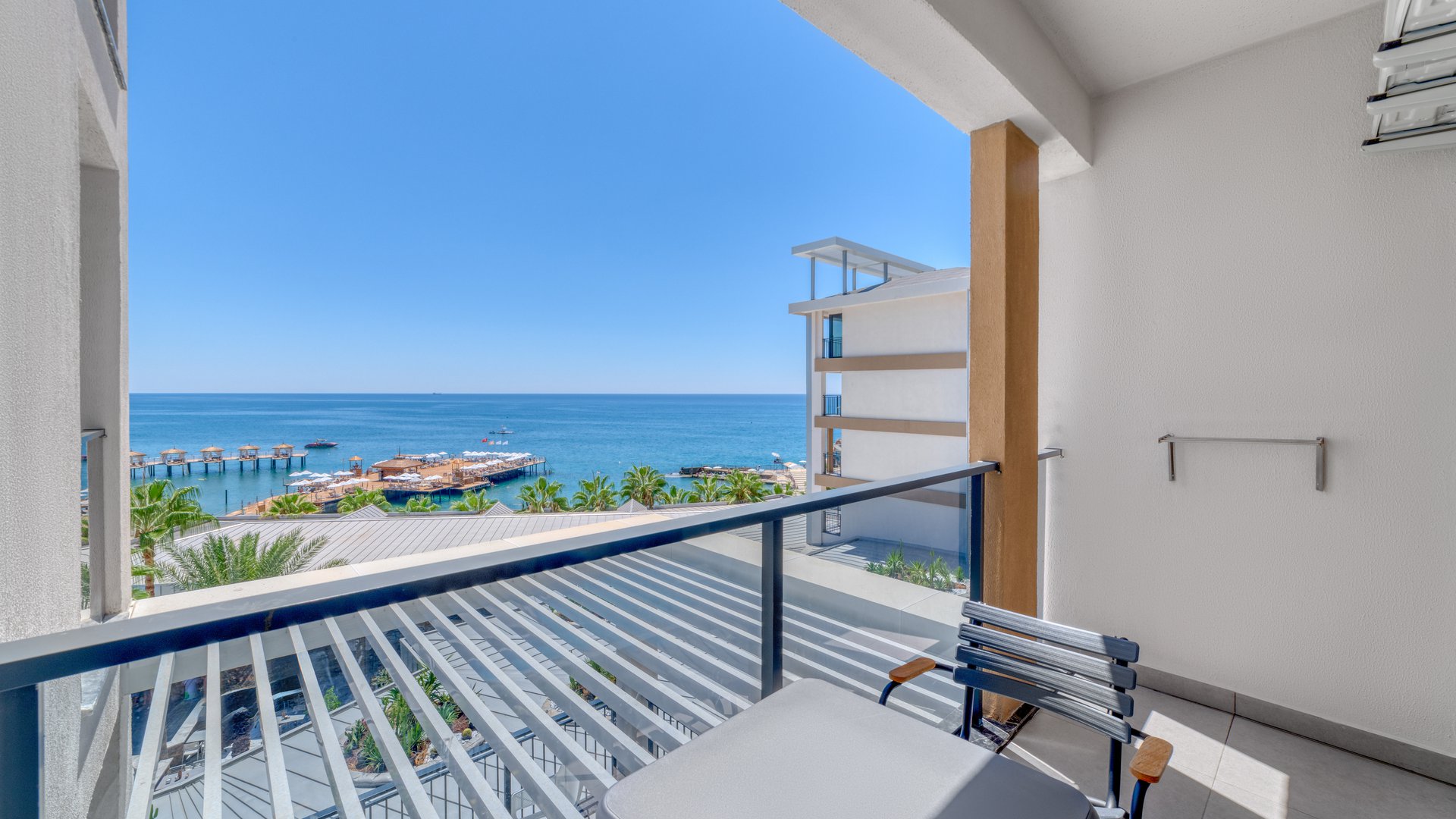 Seven Seas Palmeras Bay