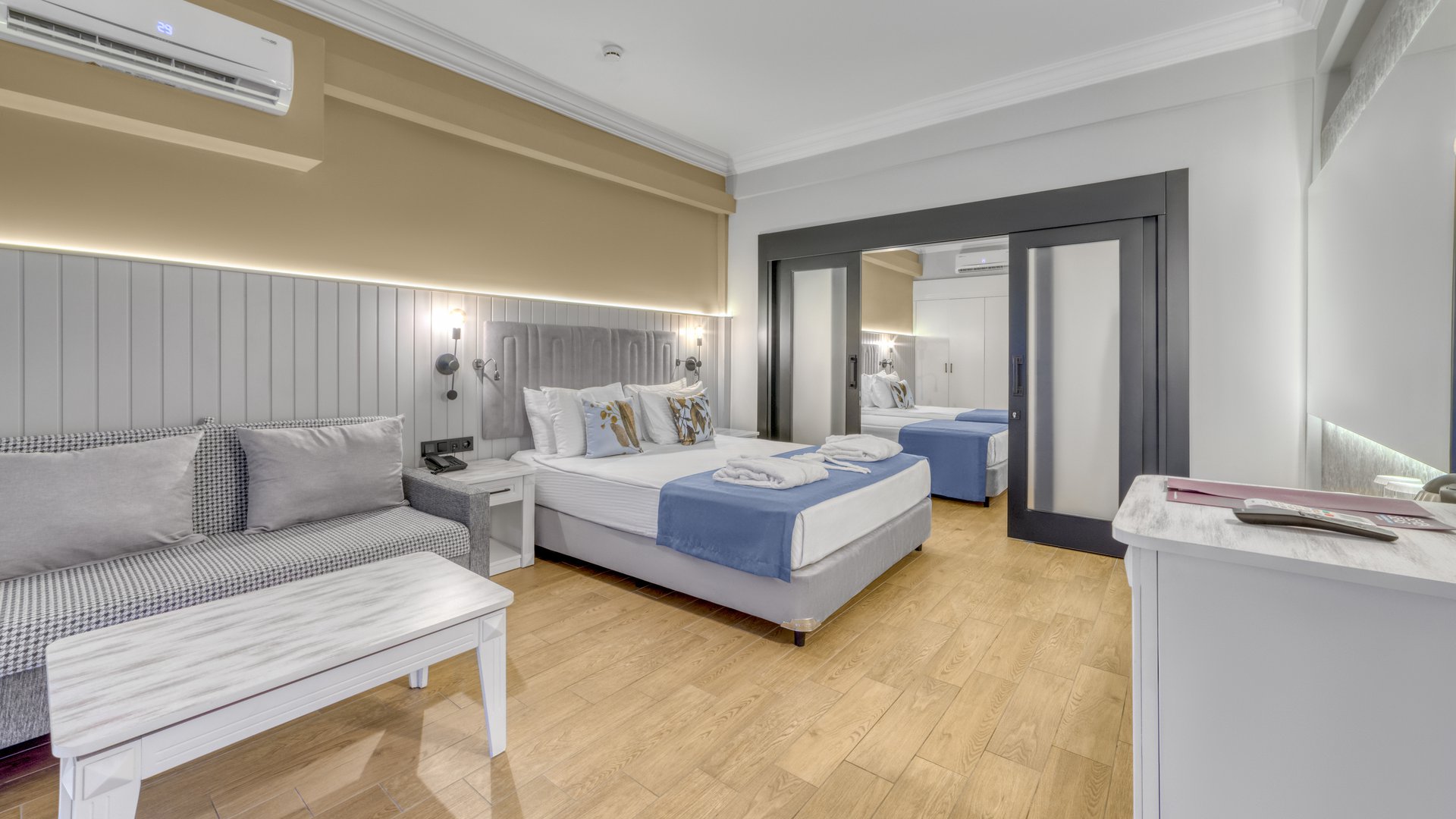 Seven Seas Palmeras Bay