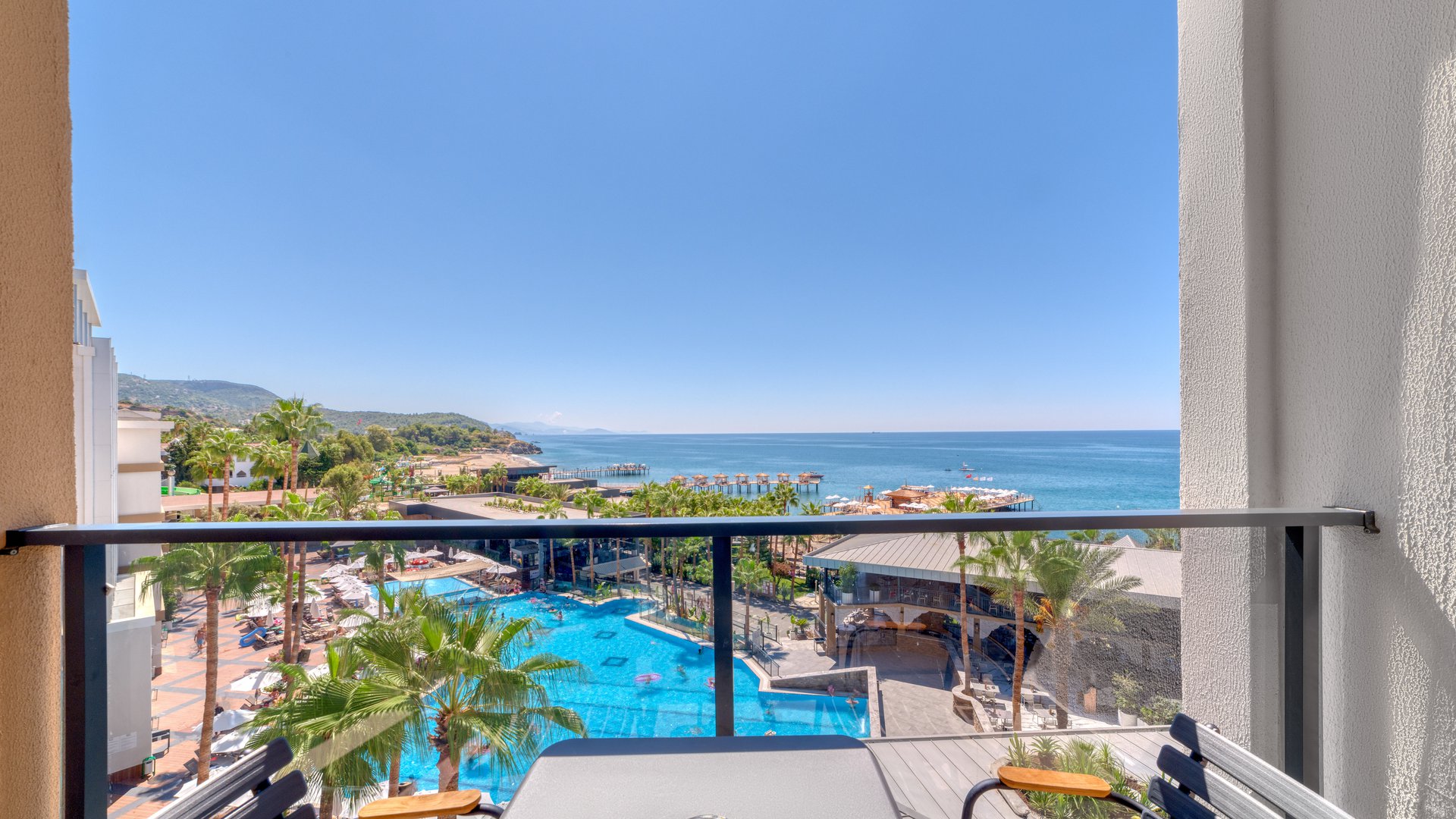 Seven Seas Palmeras Bay
