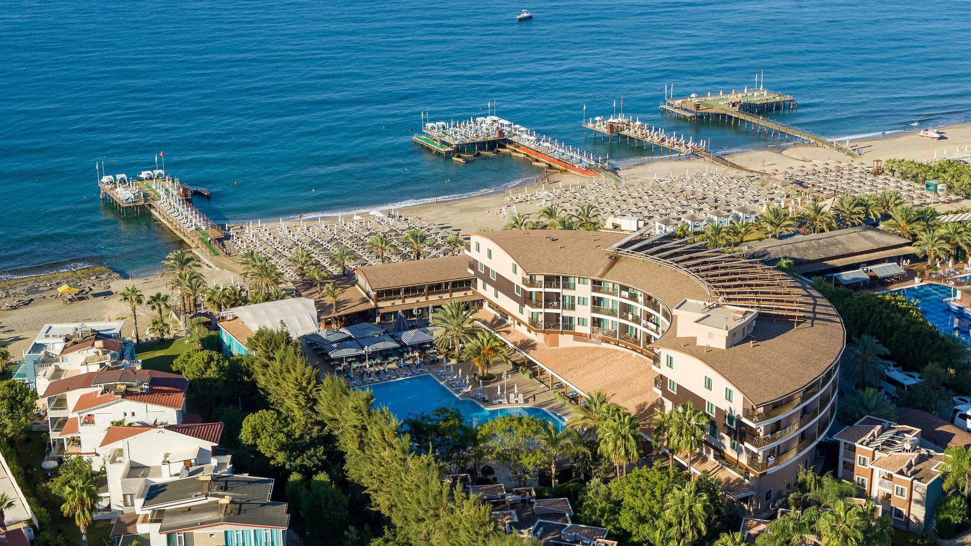 QUATTRO FAMILY CLUB DEM HOTEL