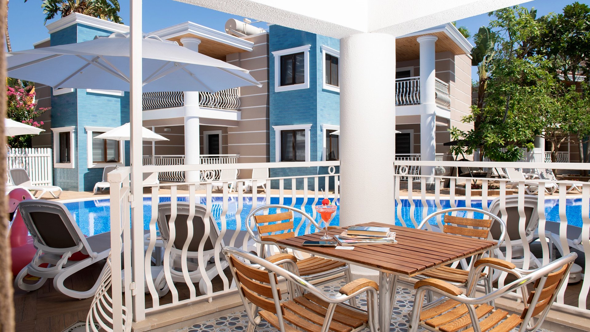 QUATTRO FAMILY CLUB DEM HOTEL