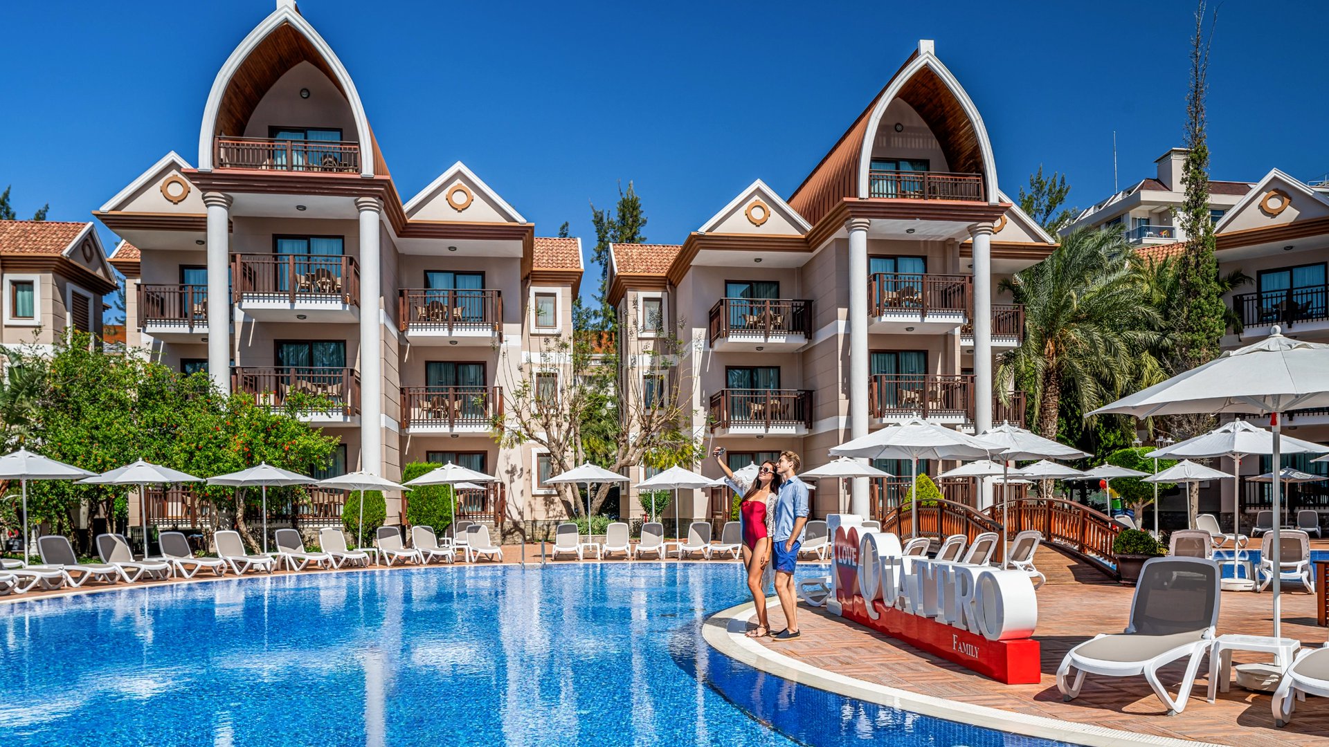 QUATTRO FAMILY CLUB DEM HOTEL