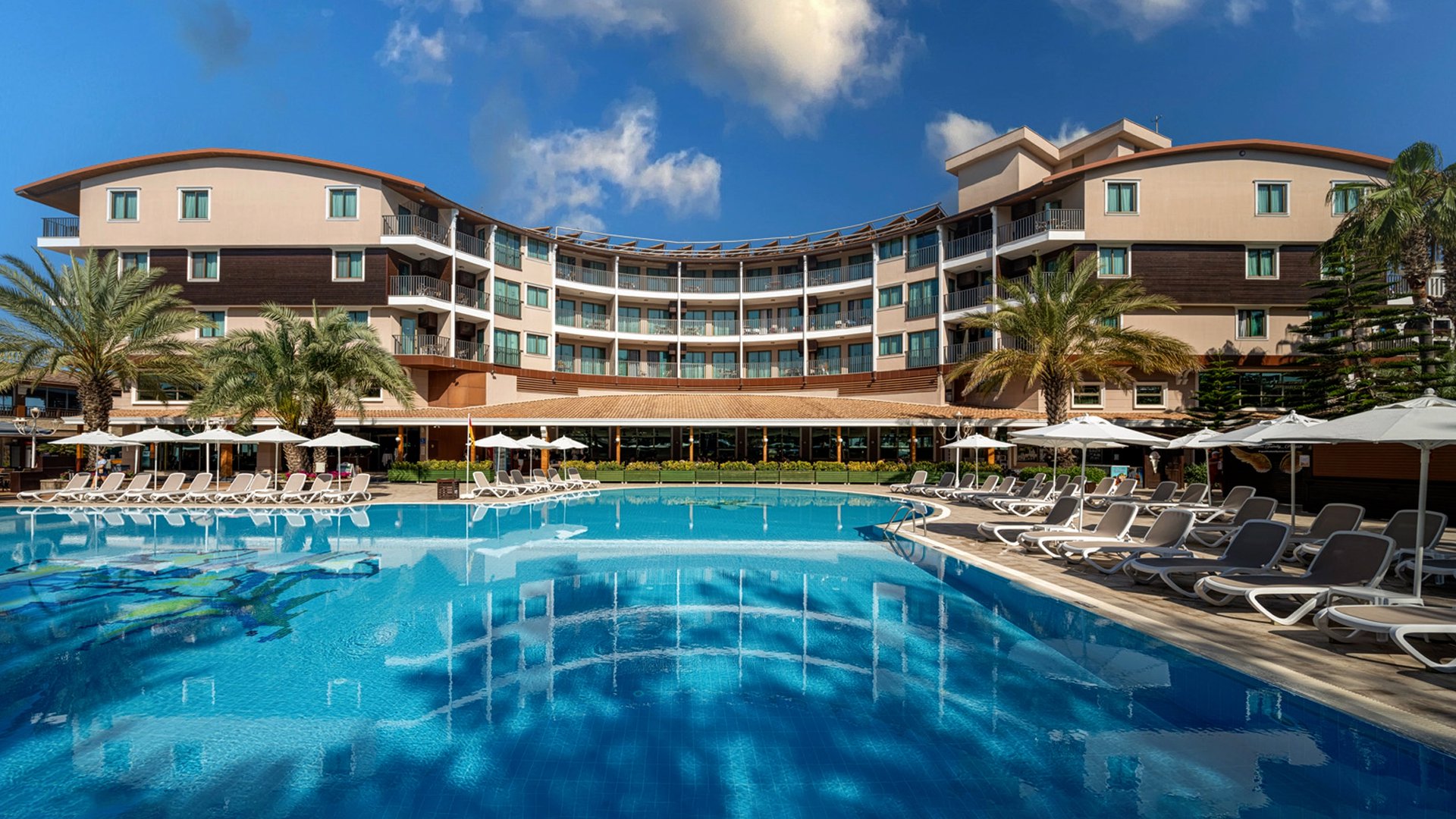 QUATTRO FAMILY CLUB DEM HOTEL