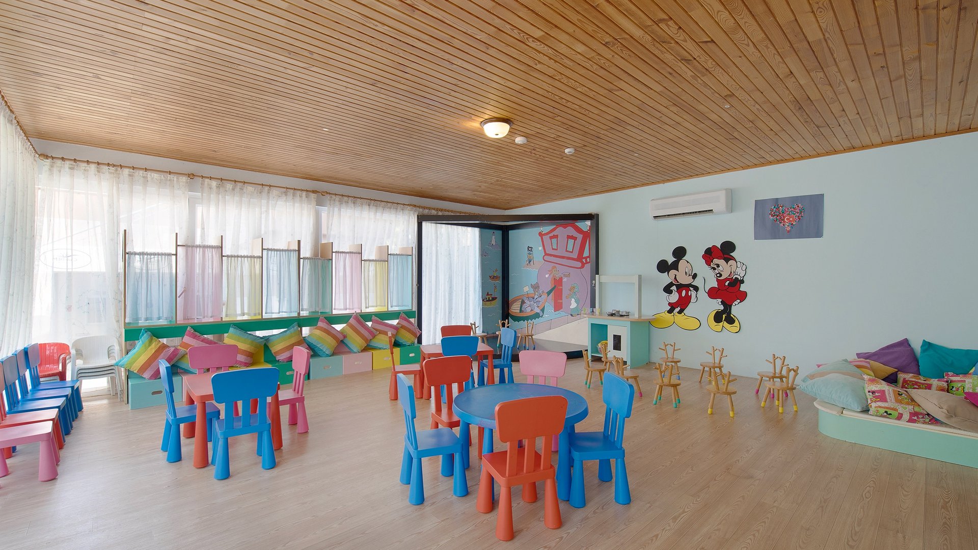 QUATTRO FAMILY CLUB DEM HOTEL