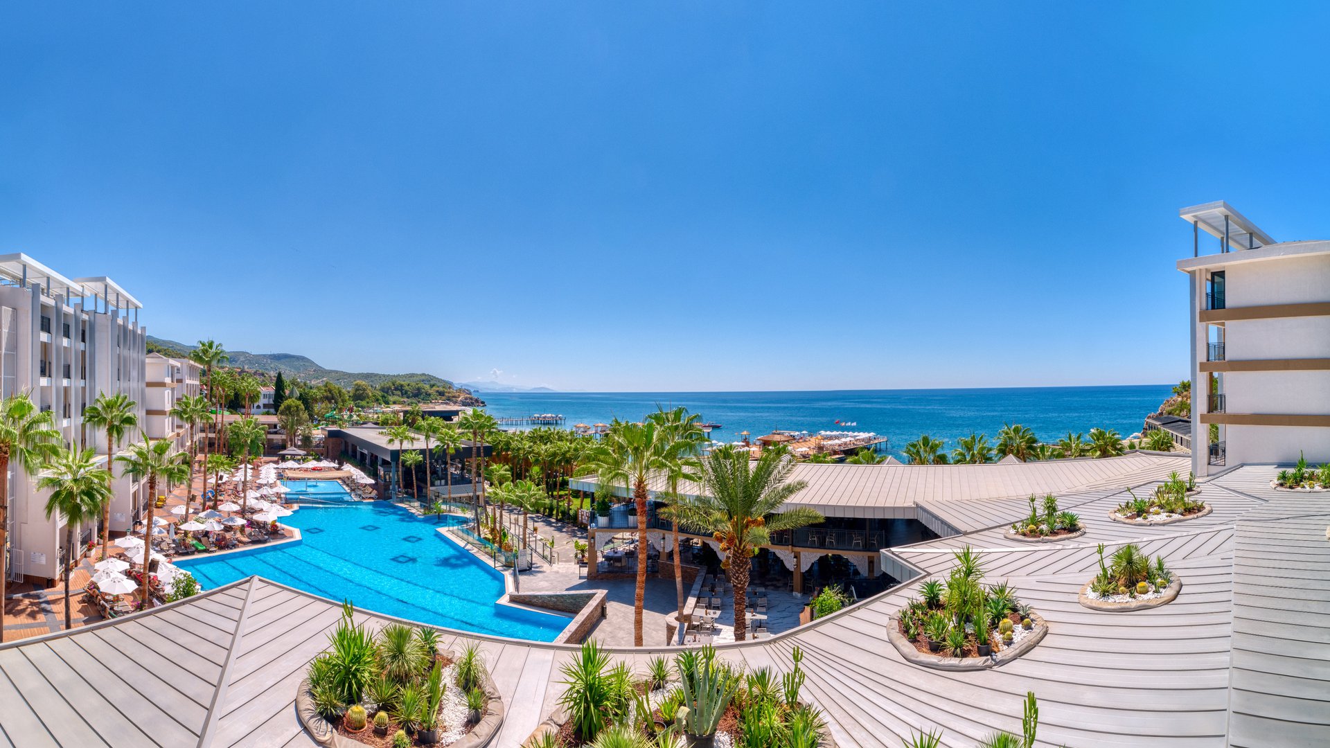 Seven Seas Palmeras Bay