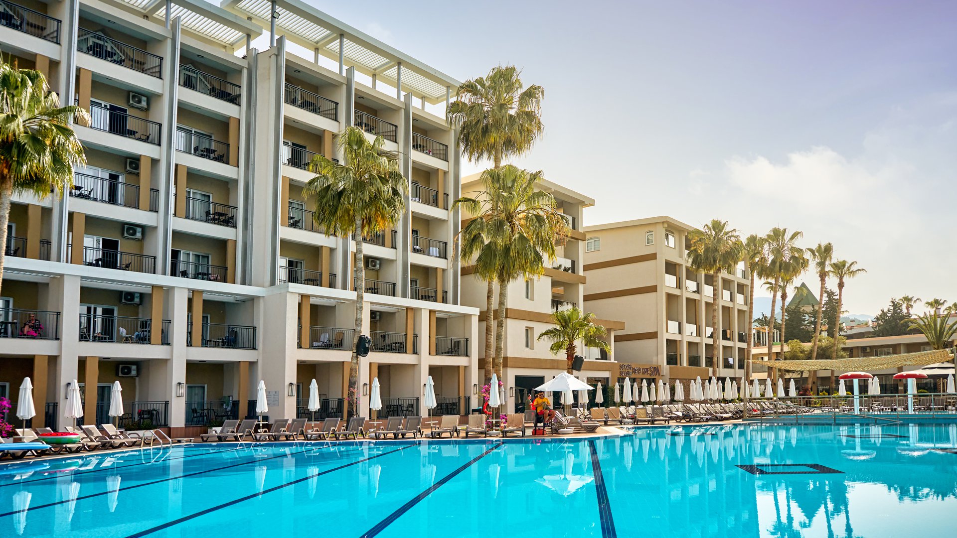 Seven Seas Palmeras Bay