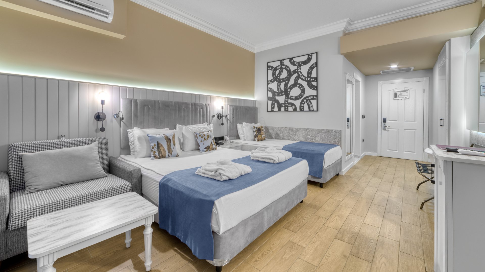 Seven Seas Palmeras Bay