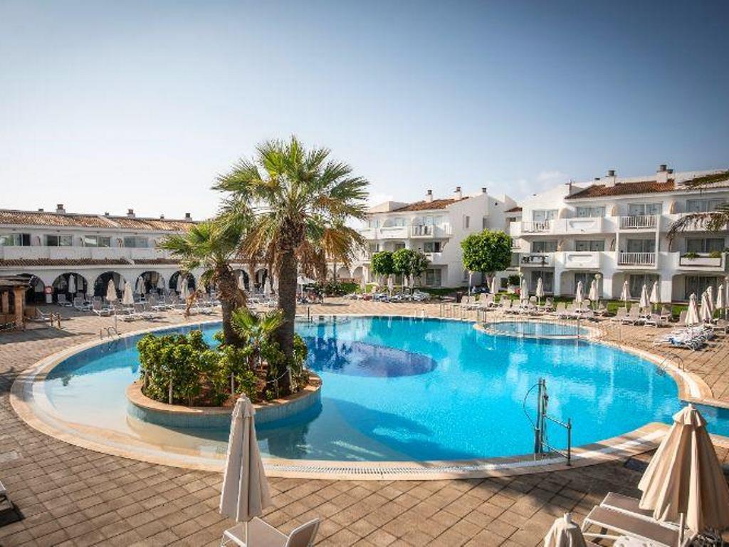 BLAU PUNTA REINA FAMILY RESORT