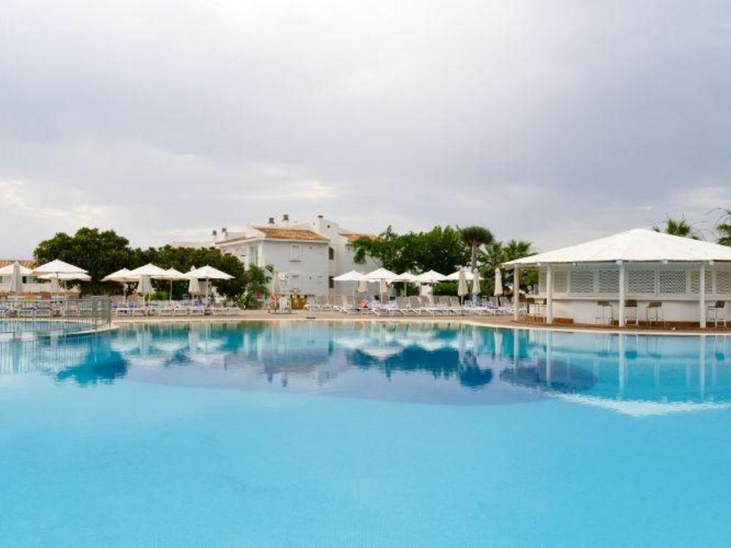 BLAU PUNTA REINA FAMILY RESORT