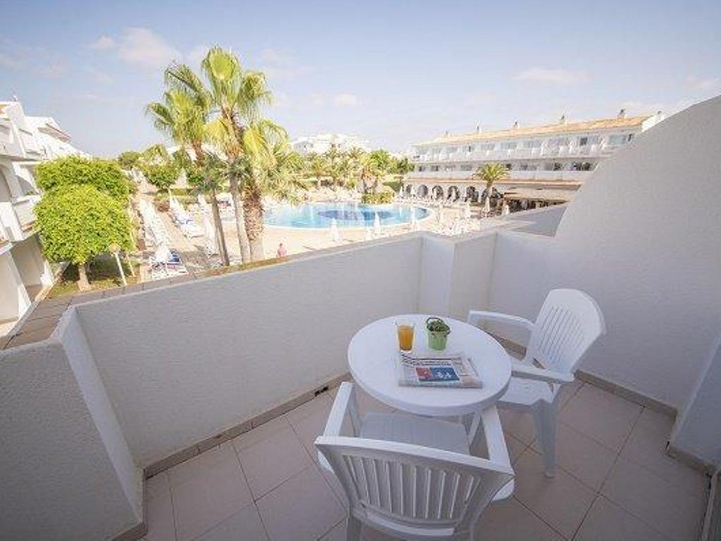 BLAU PUNTA REINA FAMILY RESORT