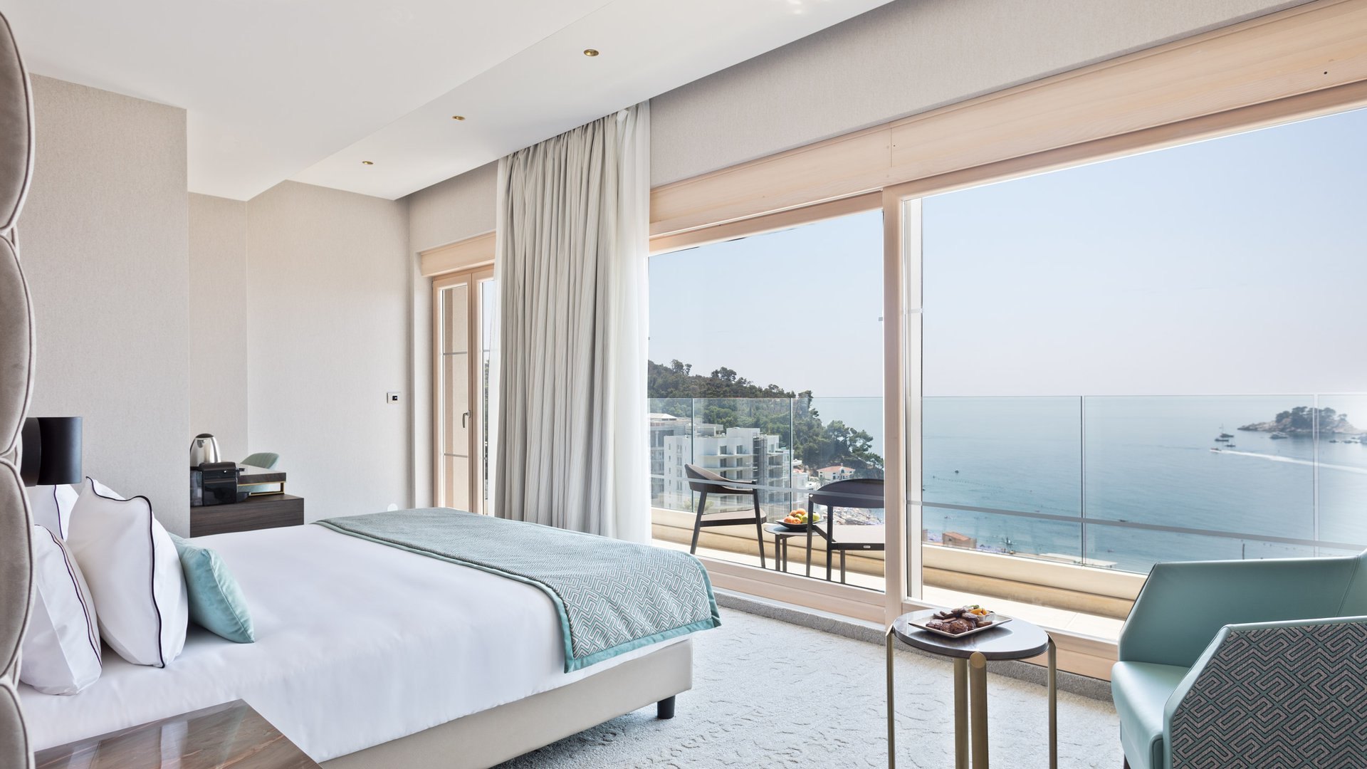 HOTEL AMI BUDVA PETROVAC