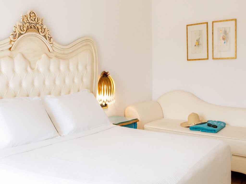 MITSIS SELECTION LAGUNA