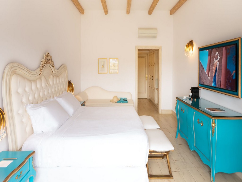 MITSIS SELECTION LAGUNA