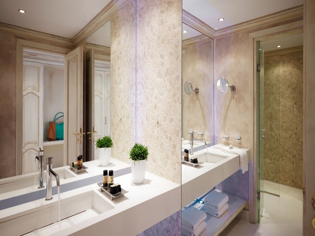 MITSIS SELECTION LAGUNA