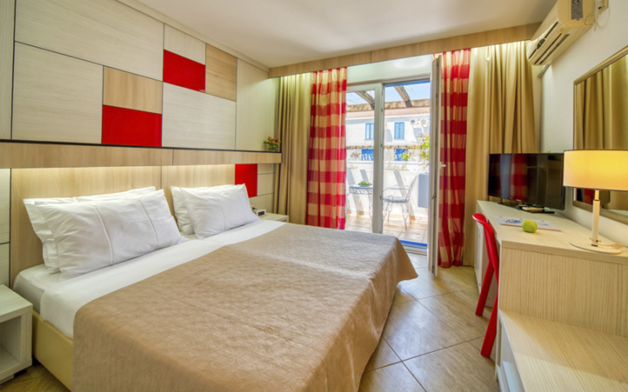Juodkalnija, Budva, SLOVENSKA PLAZA HOTEL 4*