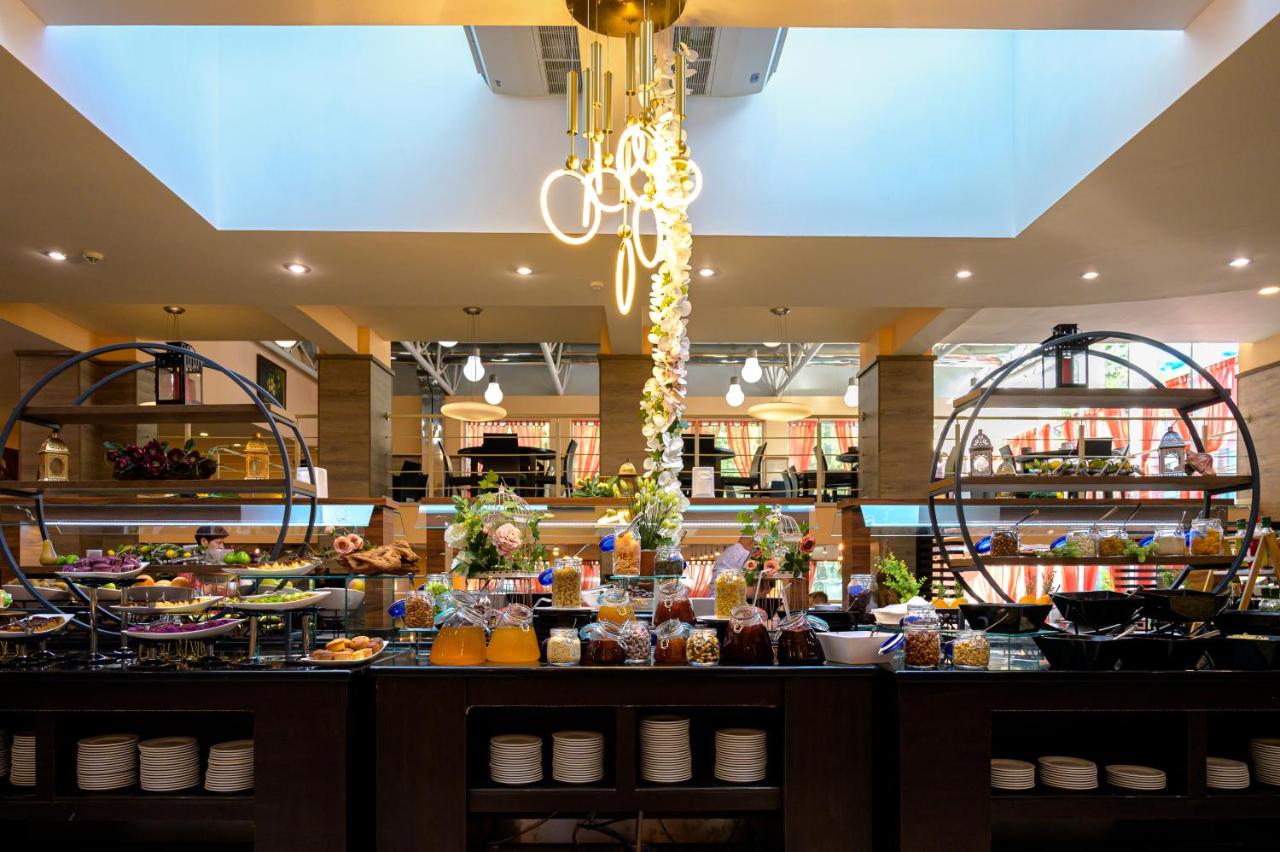 EFFECT Grand Victoria